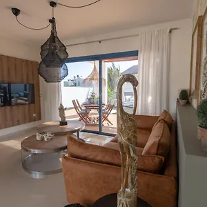 Arai By Villalia , Playa Blanca (Lanzarote) Espagne